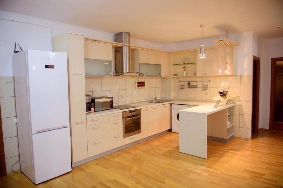 Sadara Sea Breeze Apartment Navodari Exterior photo